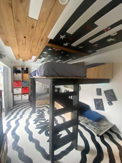 Electric Waihi Beach House - Family & Dog Friendly, Close To Beach, Pool Table, Outdoor Fire Room, Skate Ramp Bowentown Eksteriør billede